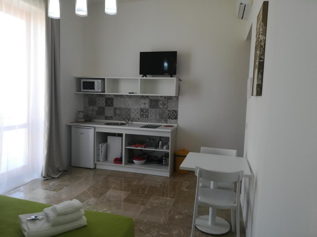 Archinue Apartment Сиракуза Екстериор снимка